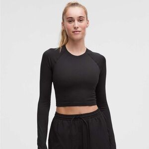 NWOT Lululemon Swiftly Tech Cropped Long-Sleeve Shirt 2.0 Black
